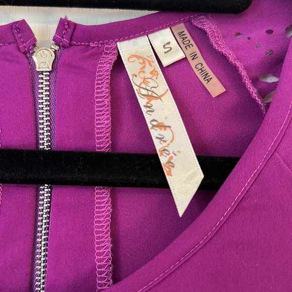 Andree Purple Cut Out Design Sleeve Blouse - Picture 3 of 6